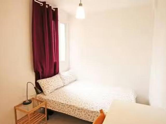 Nuevo Habitación en Carrer de Sant Roc, Sants Montjuïc