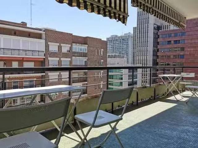 ¡Oferta! Habitación en Paseo de la Castellana, Castillejos