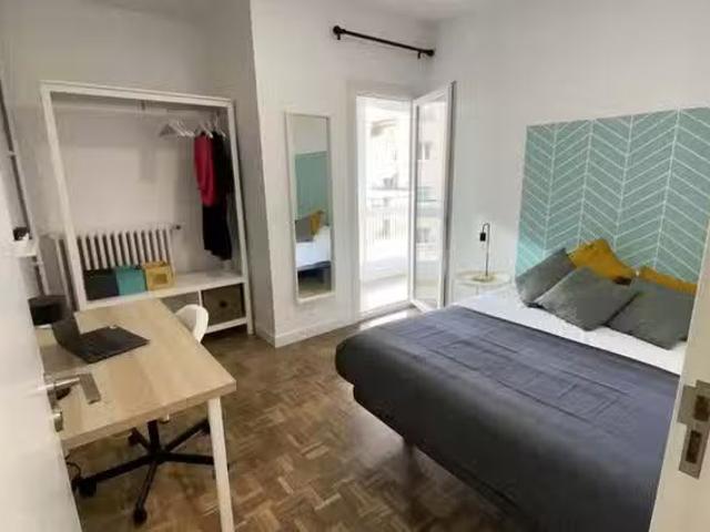 Nuevo Habitación en Passeig de Manuel Girona