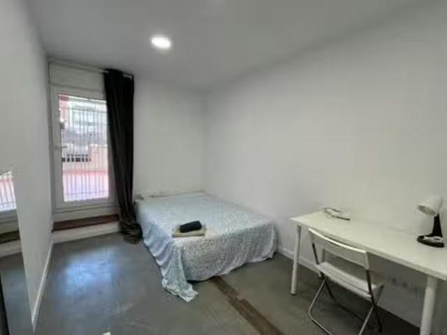 ¡Renta! Habitación en Passeig de Sant Joan, L'Eixample