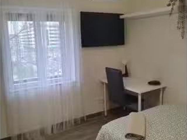 Acogedor Habitación en piso compartido, Los Ángeles, Madrid