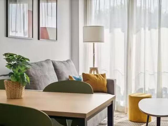 ¡En alquiler! Piso de 1 habitación en Calle de José Antonio Re.