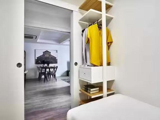 Nuevo Piso de 1 habitación en Carrer de Pelai