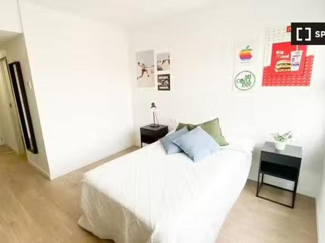 Encantador Se alquila habitación amueblada en Salamanca