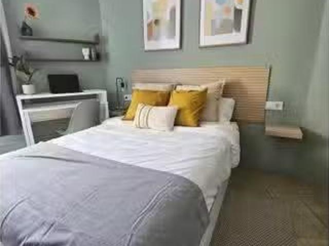 ¡Renta! Se alquila habitación en Sant Gervasi Galvany, Barcelona