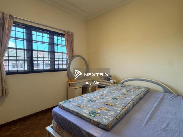 Rentak Perdana Bandar Puncak Alam @ Double Storey Terrace House