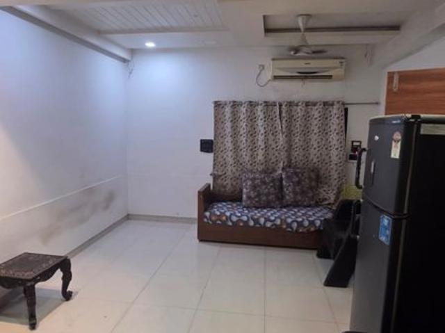 Rental | 1.5 BHK 850 Sq.Ft. Villa in Pradhikaran
