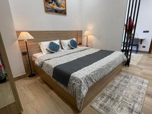 Rental | 1 BHK 550 Sq.Ft. Builder Floor in Tigra