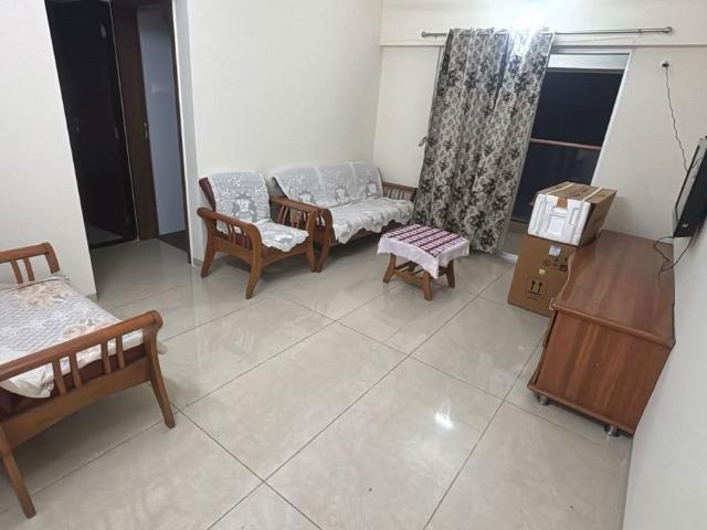 Rental | 1 BHK 800 Sq.Ft. Apartment in Mhada Colony
