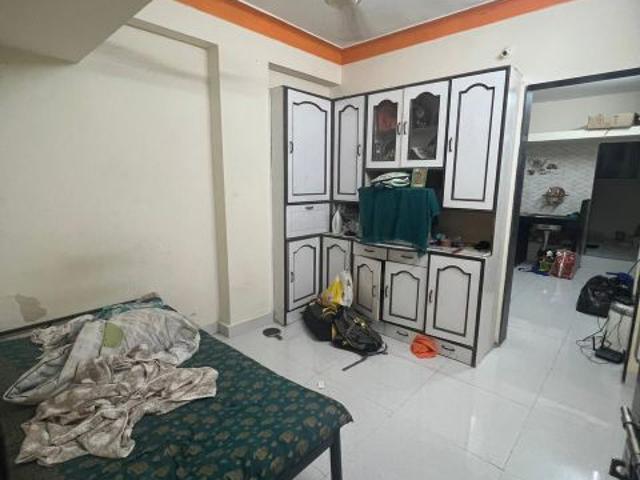 Rental | 1 BHK + Study Room 600 Sq.Ft. Apartment in Jagrut CHS