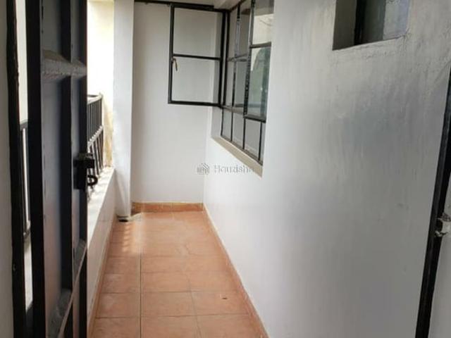 Rental 1brm penthouse @35k p. M located on naivasha road close to the junction mall