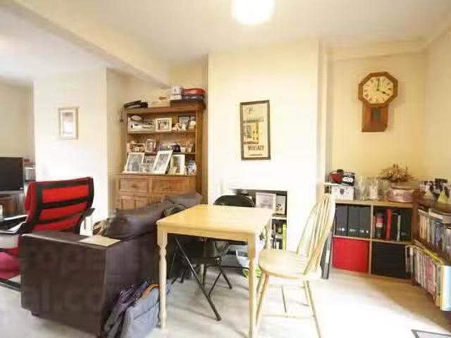 Rental! 27 Ava Park
