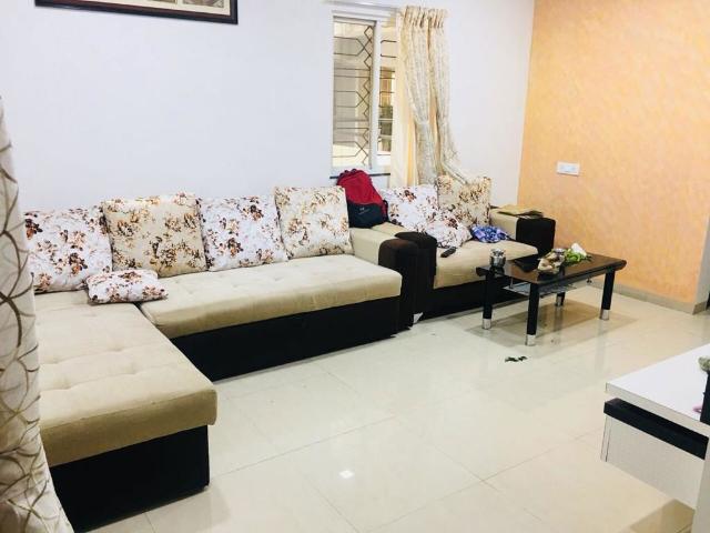 Rental | 2 BHK 1100 Sq.Ft. Apartment in Kakade City