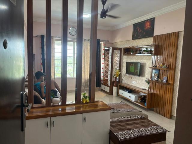 Rental | 2 BHK 960 Sq.Ft. Apartment in Goel Ganga Hari Ganga
