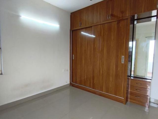 Rental | 2 BHK + Basement 200 Sq.Yd. Builder Floor in Choma
