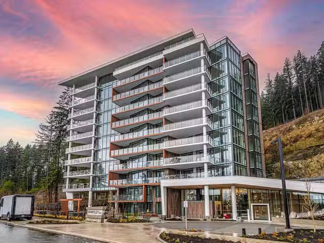 Rental! 2 BR Apartment for rent in West Vancouver, West Vancou.
