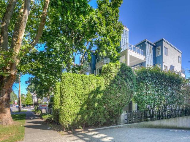 Rental 301 3720 West 8th Avenue