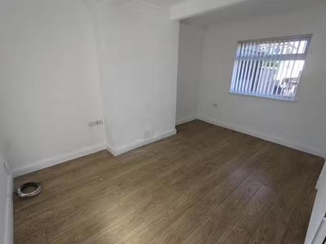 Cheap 49 Seaview Drive