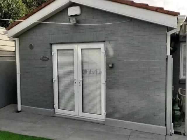 Unique Crumlin, Crumlin, Dublin 12 is for rent