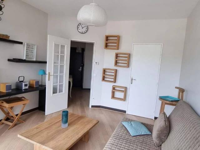 Rental Apartment Neuilly sur Seine Sablons