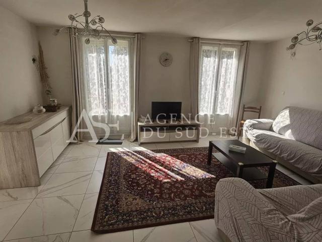 Rental apartment Aix en Provence, 4 rooms, 90.32 m², €2,000 / Month Fees included