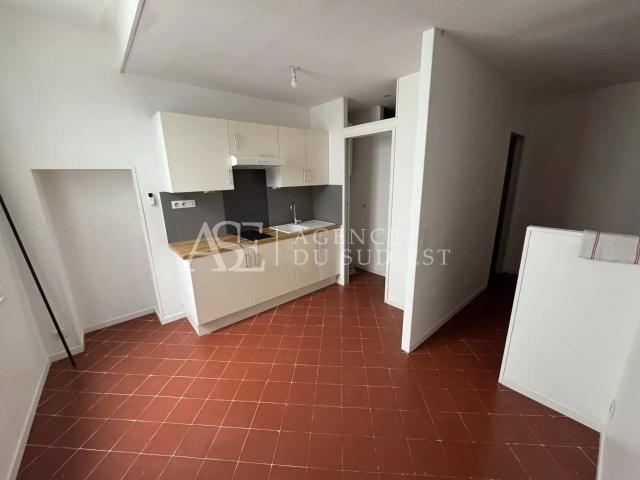 Rental apartment Aix en Provence, 1 room, 24.74 m², €648 / Month Fees included