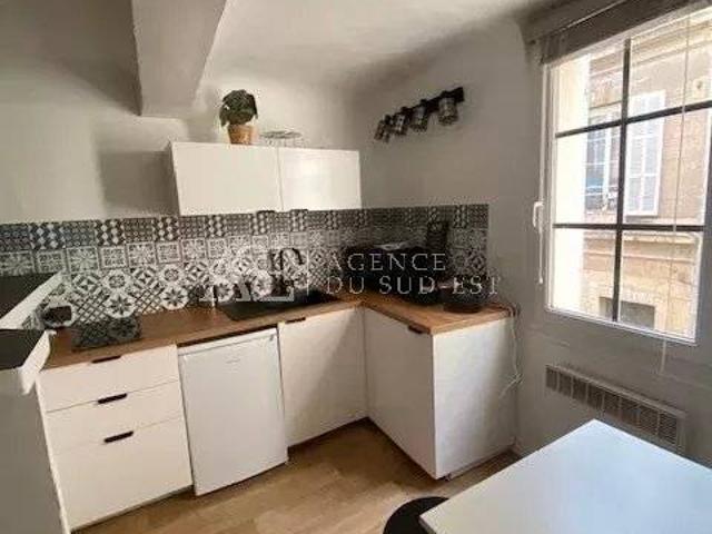 Rental apartment Aix en Provence, 1 room, 27.44 m², €700 / Month Fees included
