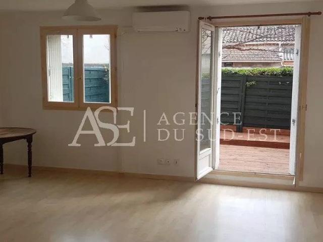 Rental apartment Aix en Provence, 1 room, 30 m², €736 / Month Fees included