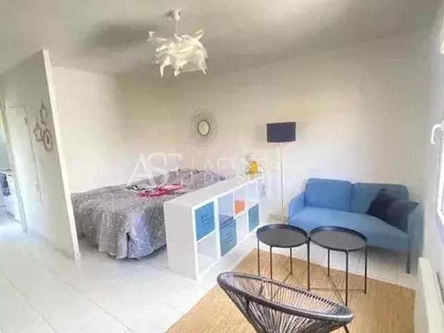 Rental apartment Aix en Provence, 1 room, 31 m², €823 / Month Fees included