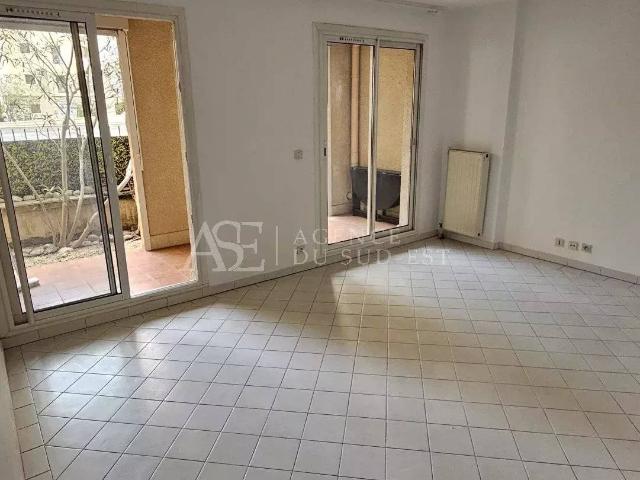 Rental apartment Aix en Provence, 2 rooms, 1 bedroom, 41.85 m², €980 / Month Fees included