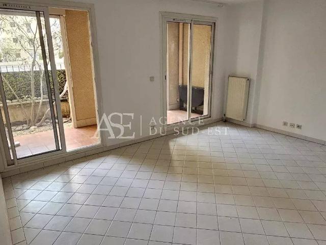 Rental apartment Aix en Provence, 2 rooms, 1 bedroom, 41.85 m², €980 / Month Fees included