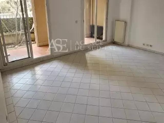 Rental apartment Aix en Provence, 2 rooms, 1 bedroom, 41.85 m², €980 / Month Fees included