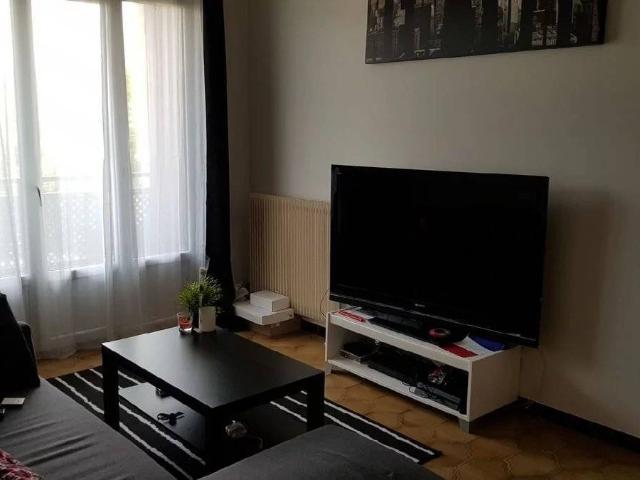 Rental apartment Aix en Provence, 2 rooms, 1 bedroom, 47.5 m², €904 / Month Fees included