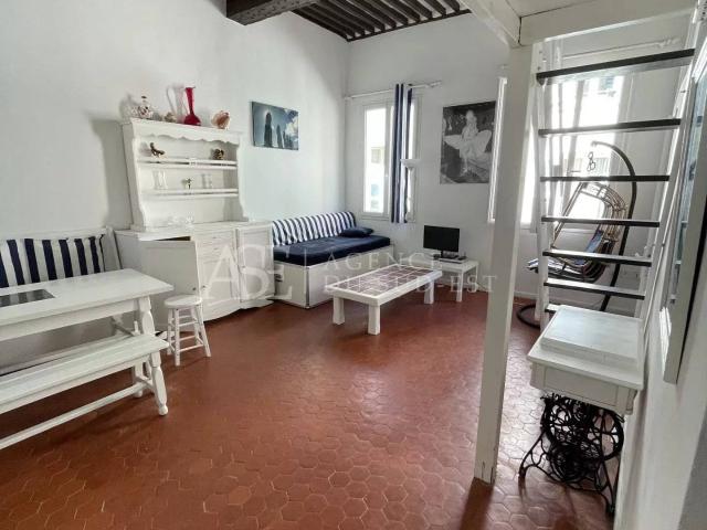 Rental apartment Aix en Provence, 2 rooms, 45 m², €960 / Month Fees included