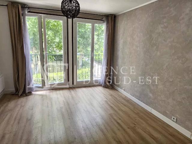 Rental apartment Aix en Provence, 2 rooms, 43.78 m², €952 / Month Fees included