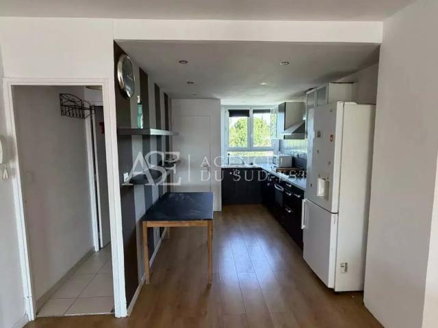 Rental apartment Aix en Provence, 3 rooms, 2 bedrooms, 66.36 m², €1,200 / Month Fees included