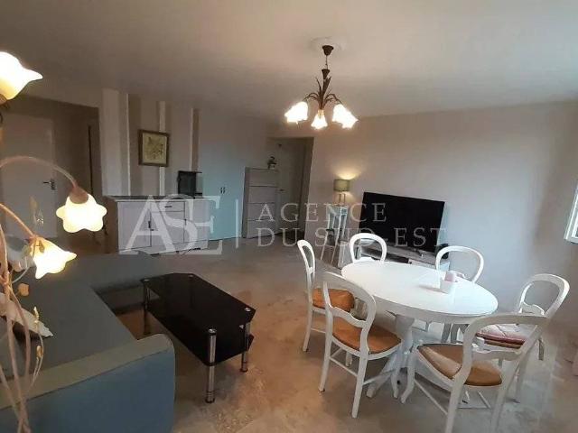 Rental apartment Aix en Provence, 3 rooms, 2 bedrooms, 67.5 m², €1,274 / Month Fees included