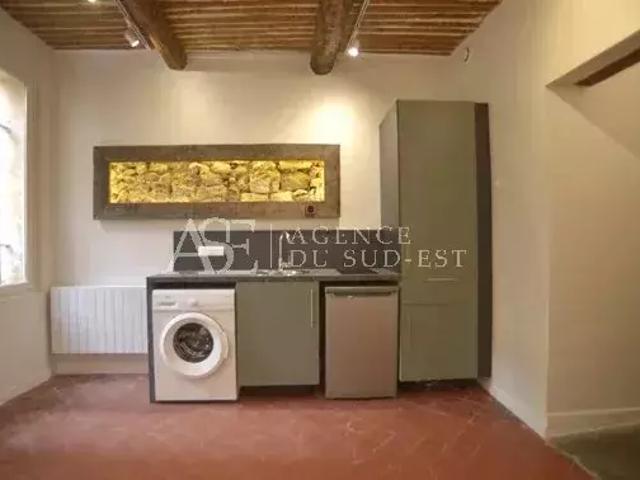 Rental apartment Aix en Provence, 3 rooms, 35.34 m², €923 / Month Fees included