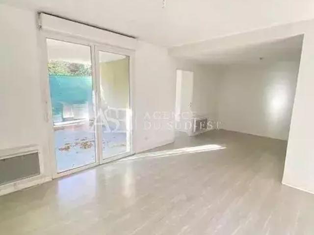 Rental apartment Aix en Provence, 3 rooms, 67.01 m², €1,200 / Month Fees included
