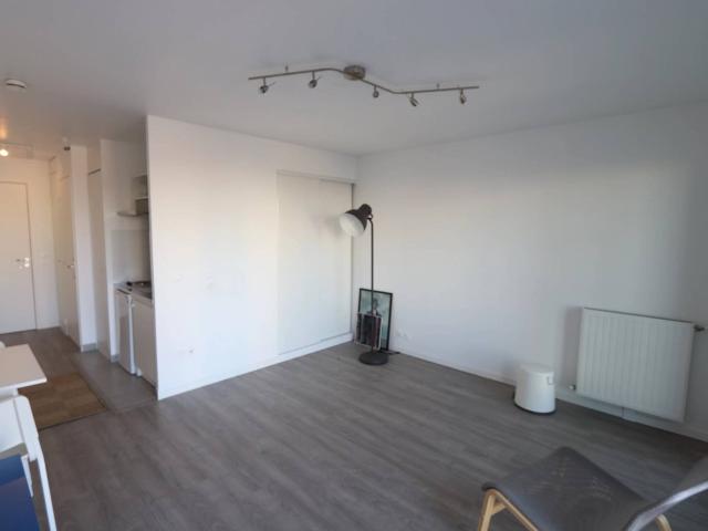 Rental Apartment Asnières sur Seine