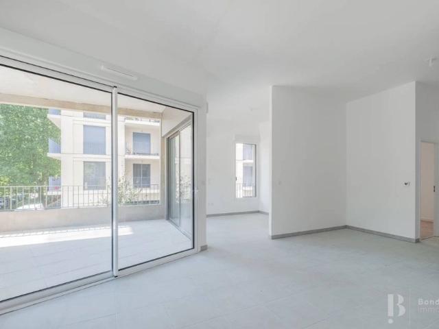 Rental Apartment Bordeaux Saint Jean