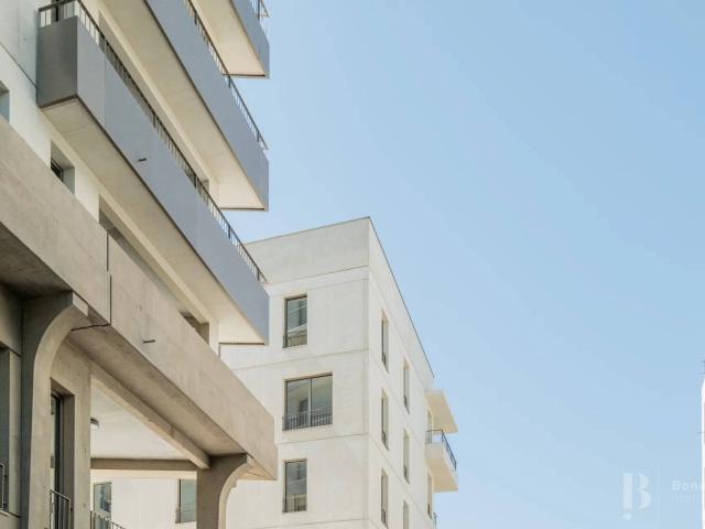 Rental Apartment Bordeaux Saint Jean