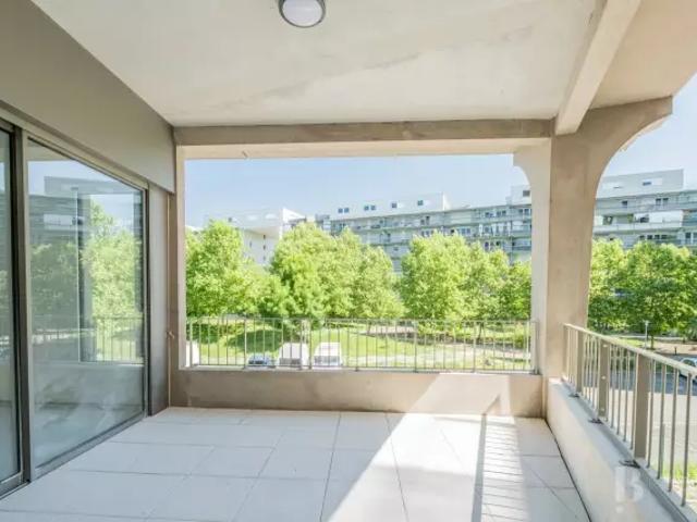 Rental Apartment Bordeaux Saint Jean