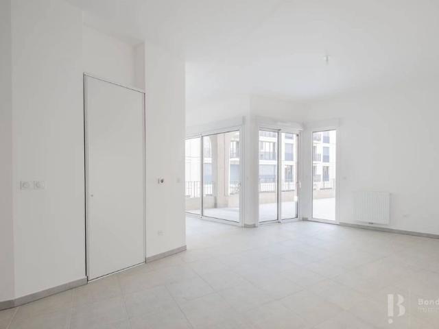 Rental Apartment Bordeaux Saint Jean