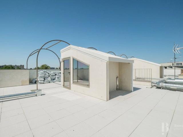 Rental Apartment Bordeaux Saint Jean