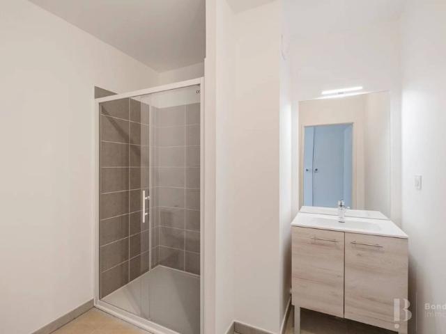 Rental Apartment Bordeaux Saint Jean