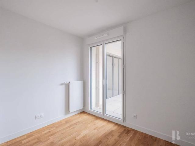 Rental Apartment Clichy Centre ville