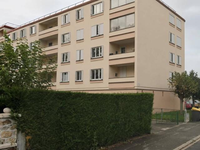Rental Apartment Gretz Armainvilliers