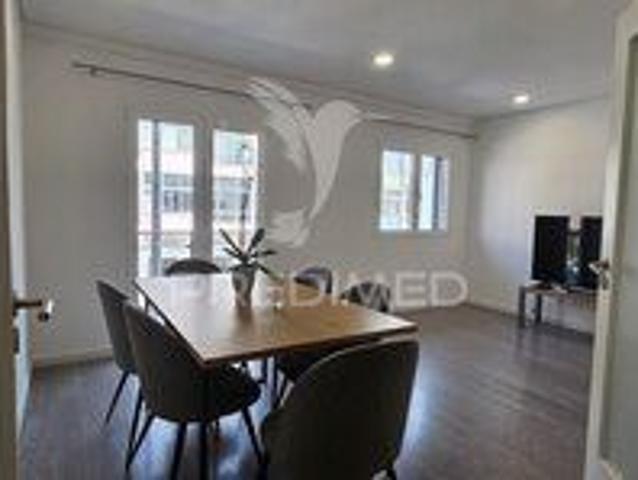 Rental Apartment in the center 2 bedrooms Vila Franca de Xira air conditioning, terrace, furnished, kitchen