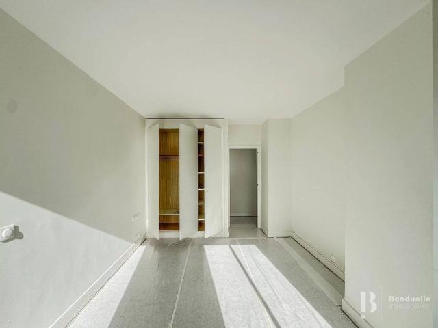 Rental Apartment Paris 16th Porte Dauphine